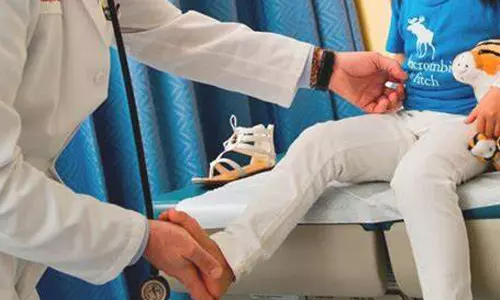 Dr. Alfredo Ortega Quiroz, Cirujano Ortopedista Traumatólogo, Alta Especialidad en Cirugía de Columna Vertebral